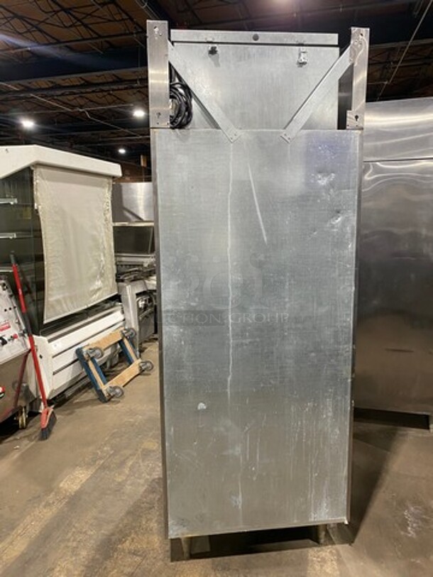 Victory Commercial Single Door Reach In Refrigerator! All Stainless Steel! On Legs!  - Image 2 of 8