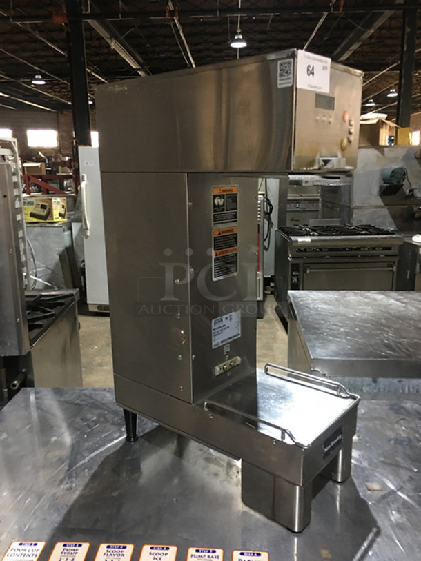 NICE! Bunn Commercial Countertop Coffee Brewing Machine! With Hot Water Dispenser! All Stainless Steel! Model: SINGLESHDBC SN: SNG0066161 120/208V 60HZ 1 Phase - Image 3 of 7