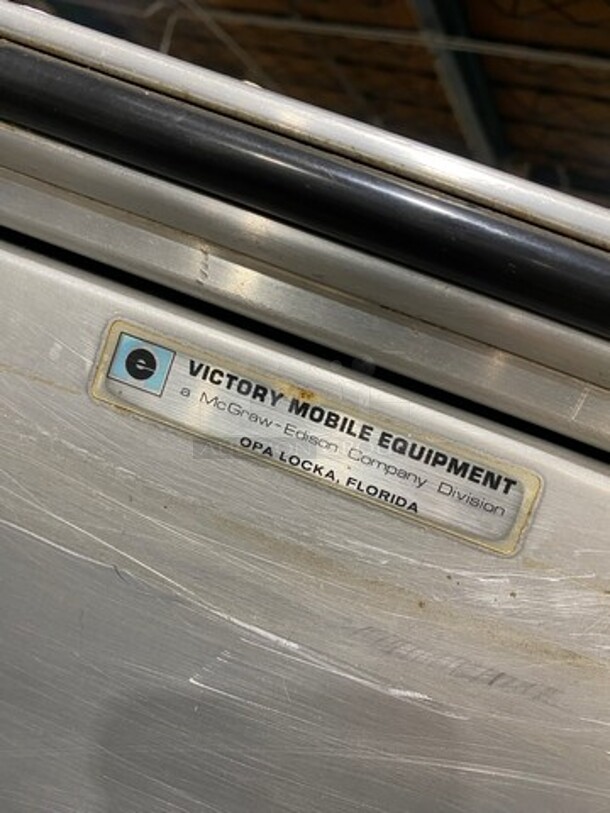 Victory Commercial Single Door Food Warmer/Proofer Cabinet! Stainless Steel! On Casters! - Image 8 of 8