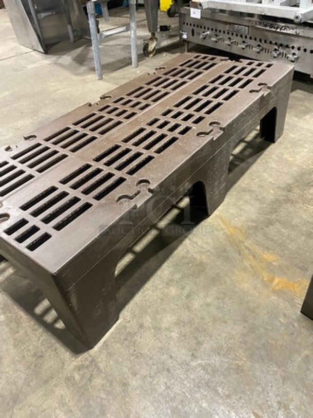 Cambro Brown Poly Dunnage Rack! - Image 4 of 7