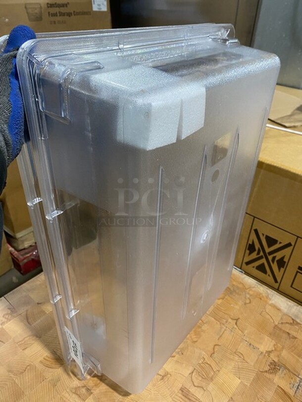 NEW! Carlisle Poly Clear Food Container! 2x Your Bid! - Image 5 of 9