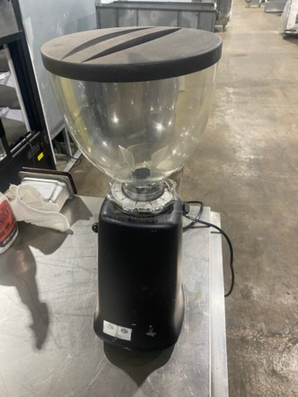 ACCESS CONSULTANTSLTD Counter Top Espresso BEAN GRINDER Model HC 600 Hz 60, 350W, Volts 110VAC 1 Phase!  - Image 4 of 9