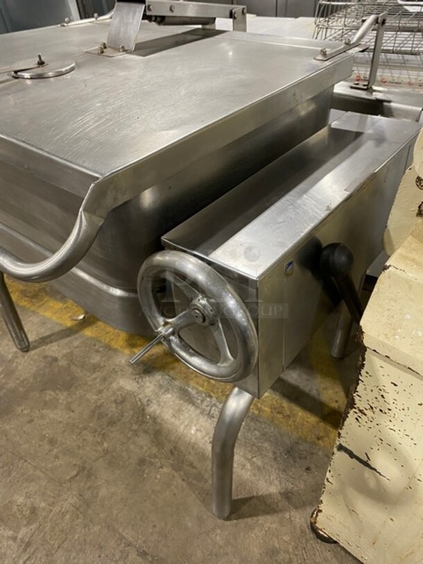 Groen Commercial Skillet/Braising Pan! All Stainless Steel! On Legs! - Image 4 of 8