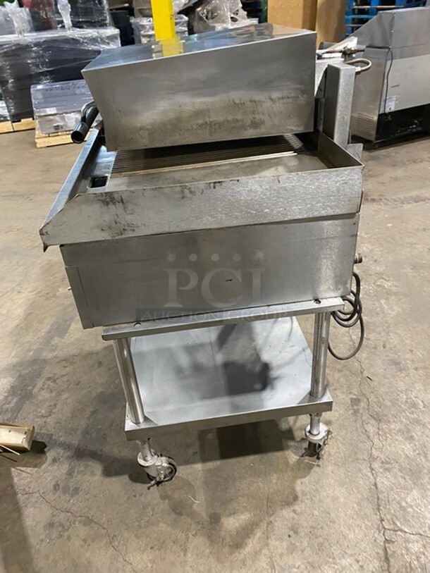 Lang Natural Gas Powered Groove Panini Style Grill/Flat Griddle Combo! With Underneath Storage Space! All Stainless Steel! On Casters! - Image 4 of 10