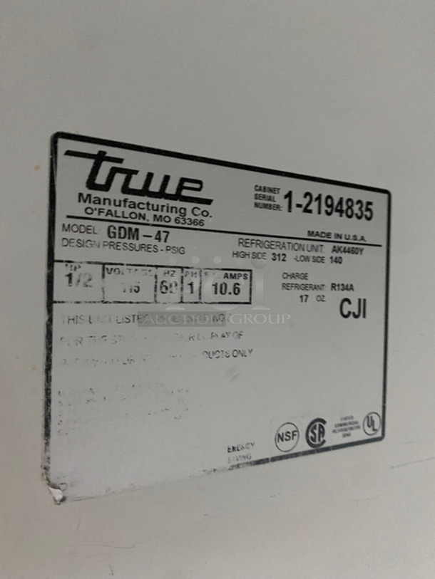 COOL! True Commercial Refrigerator Display Case Merchandiser! With 2 View Through Doors! With Poly Coated Racks! Model: GDM47 SN: 12194835 115/208/230V 60HZ 1 Phase - Image 7 of 8