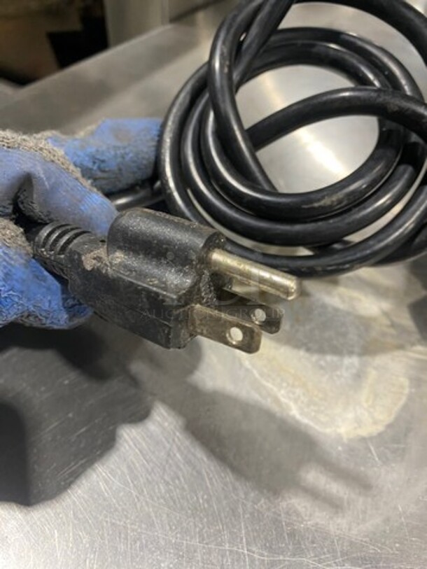 Countertop Commercial Conveyor Toaster! All Stainless Steel! On Legs! Model: CTA7001 SN: 11038517T140 120V - Image 9 of 9