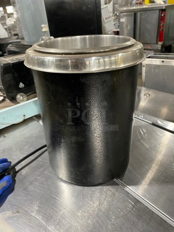 Avantco Commercial Countertop 6 QT Warmer! Model: 177W300BK SN: 1100011315 110V - Image 3 of 6