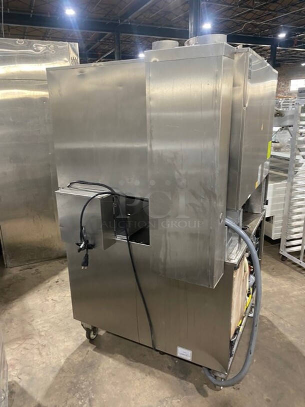 Rational Model CMP62G Stainless Steel Commercial Natural Gas Powered Combi Oven w/ View Through Door! 2x Your Bid Makes One Unit! MODEL CMP62G SN: G62MH16112559979 208V 1PH - Image 4 of 10