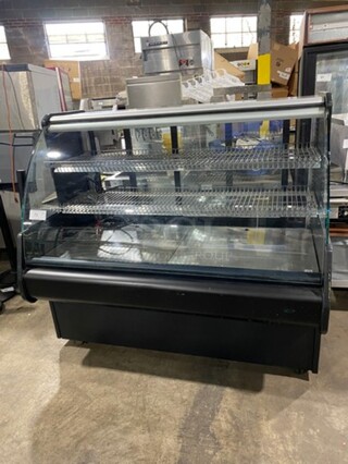 Southern Commercial Refrigerated Deli Display Case Merchandiser! With Curved Front Glass! With Rear Access Doors! Model: BCX5PANI SN: 5776 120V 60HZ 1 Phase
