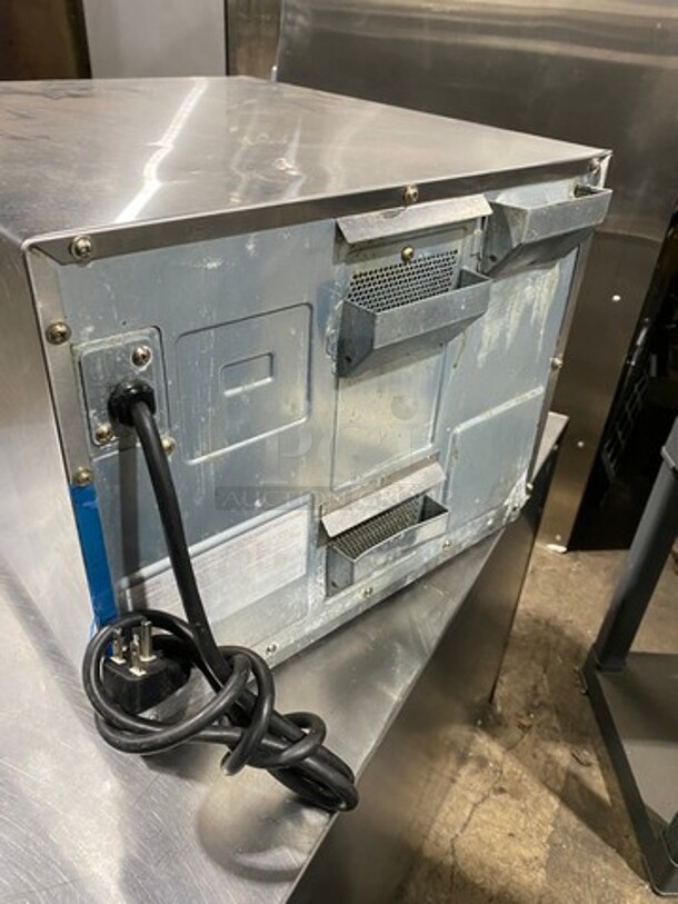 Panasonic Commercial Countertop Microwave Oven! All Stainless Steel! With View Through Door! Model: NE17521 SN: 6A96070294 208/230V 60HZ 1 Phase - Image 4 of 6