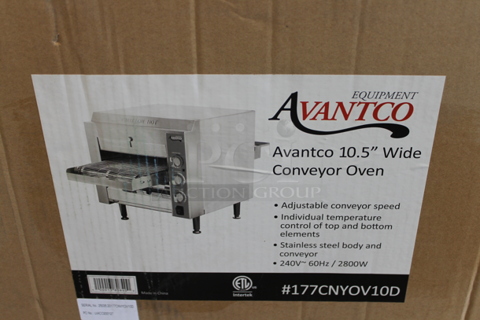 BRAND NEW SCRATCH AND DENT! Avantco 177CNYOV10D Stainless Steel Commercial Countertop Electric Powered Conveyor Pizza Oven.