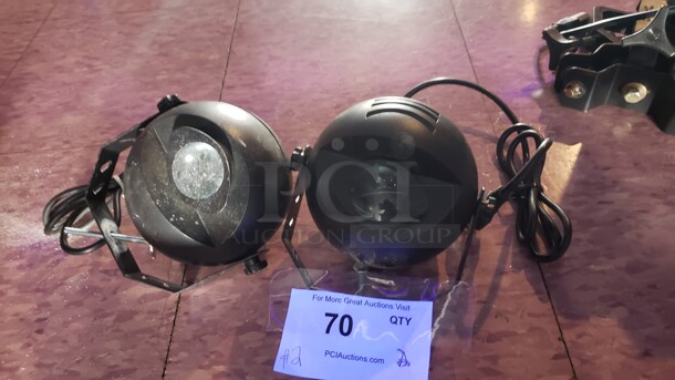 Lot of 2 DJ Lights

Not tested

(Location 2)