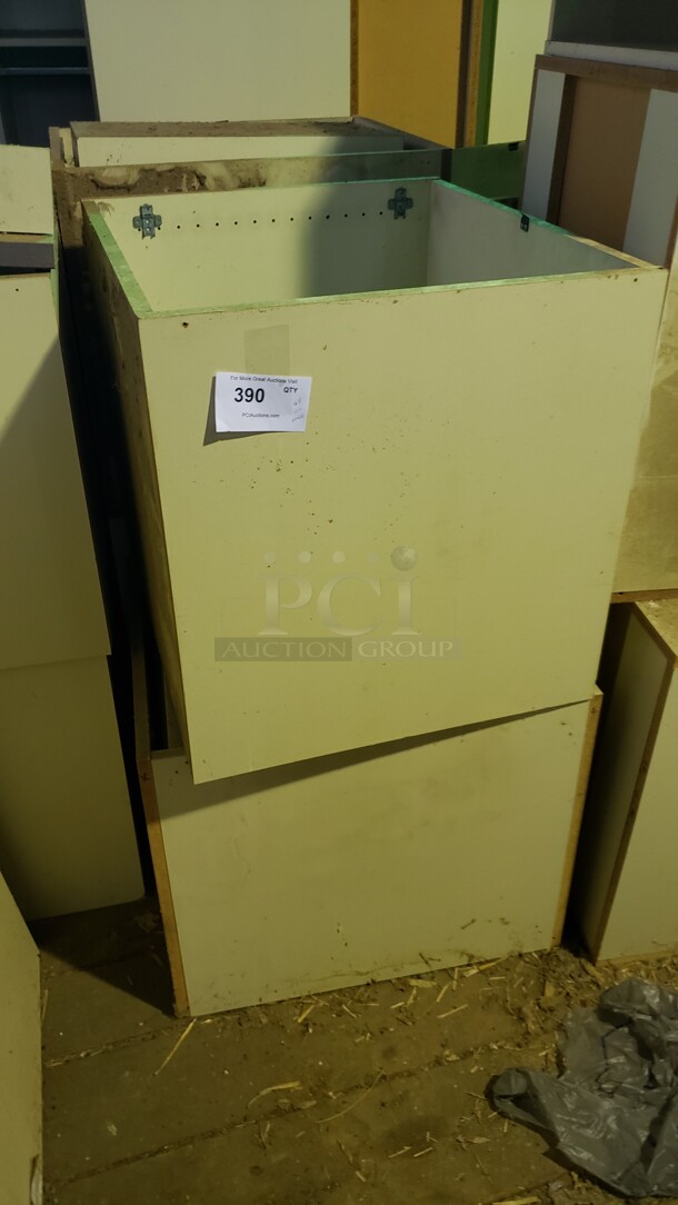 Lot of Short Wooden Cabinets 

(Location 3) - Image 2 of 4