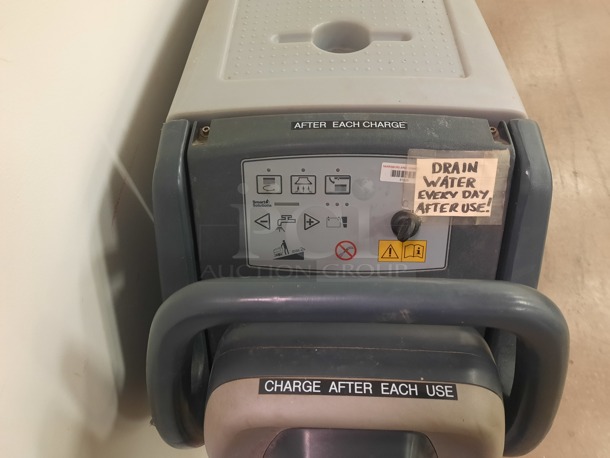 Adfinity 20D Floor Scrubber (Main Building)  - Image 4 of 6