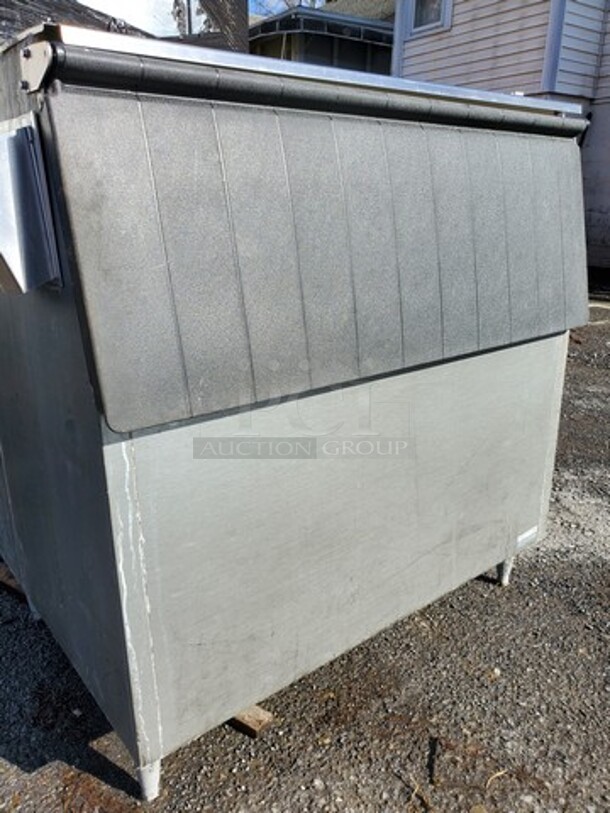 HOSHIZAKI B-700PD Ice Bin, 700 LBS Storage - Image 3 of 3