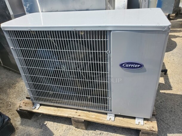 Carrier Residential Ac Condensing Unit R410A 208/230V - Image 1 of 4