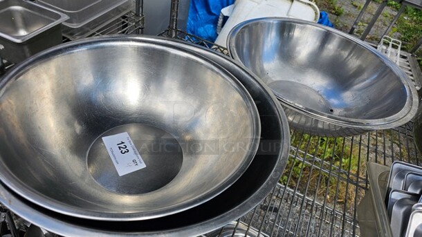 Lot of 4 Miscellaneous Stainless Steel Mixing Bowls - Image 1 of 4