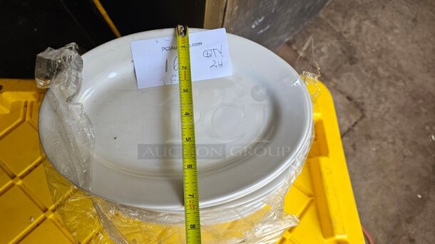 Lot of 24 Oval Platters - Image 4 of 4