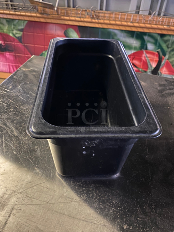 Cambro Black Poly Food Pans! 11x Your Bid! - Image 3 of 6