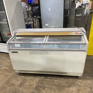 TURBO AIR Commercial Ice Cream Display Merchandiser With Serving Counter! MODEL TGF-13F SN: GF13110017 115V 1PH 