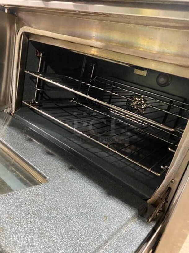 Thermador 6 Burner Stove! With Oven Underneath! Metal Oven Racks! Stainless Steel! - Image 7 of 9