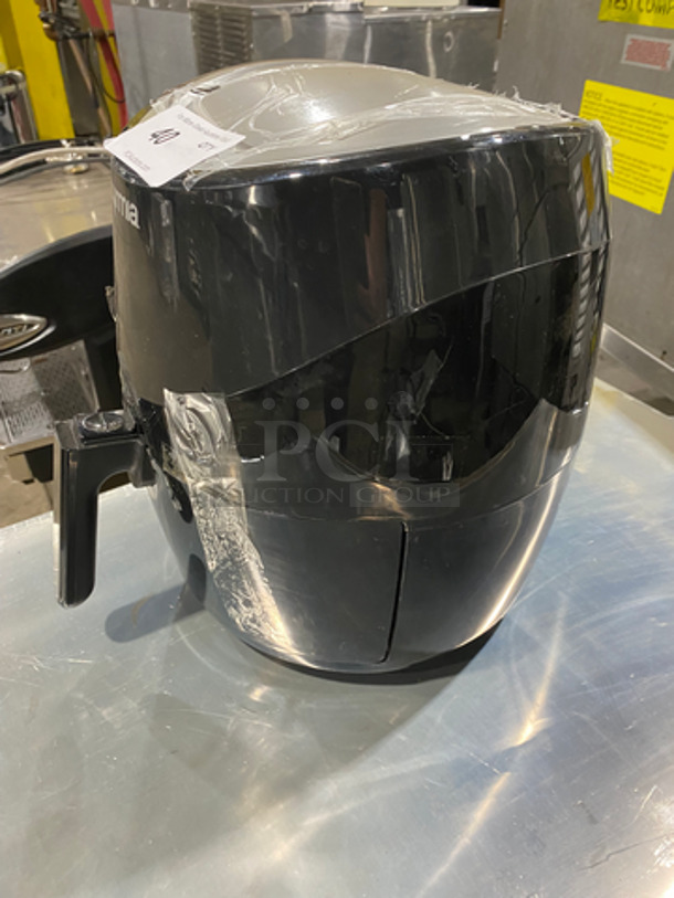 Gourmia Countertop Air Fryer! Model: GAF658 120V 60HZ 1 Phase - Image 2 of 6