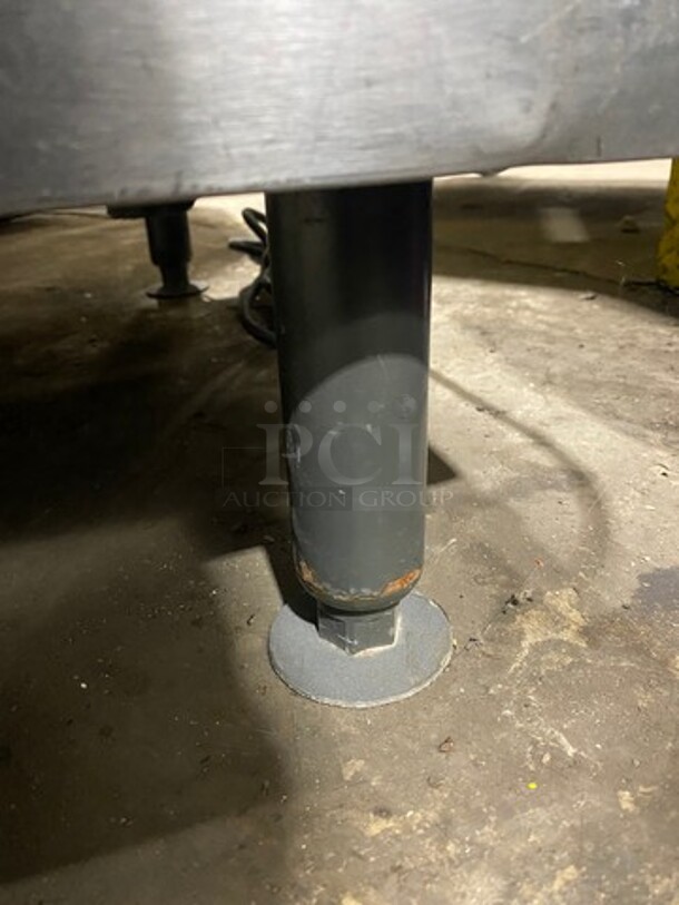 Manitowoc Commercial Undercounter Ice Maker Machine! All Stainless Steel! On Legs! Model: QY0214A SN: 050363031 115V 60HZ 1 Phase - Image 8 of 8