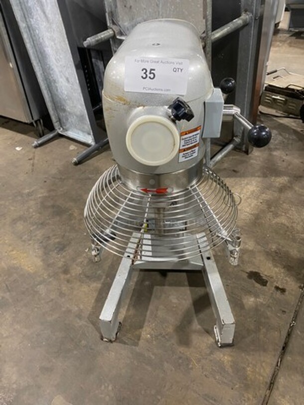 Hebvest Commercial 30Qt Planetary Mixer! With Bowl Guard! Model: SM30HD SN: C041801023UM30M1 120V 60HZ 1 Phase - Image 1 of 9
