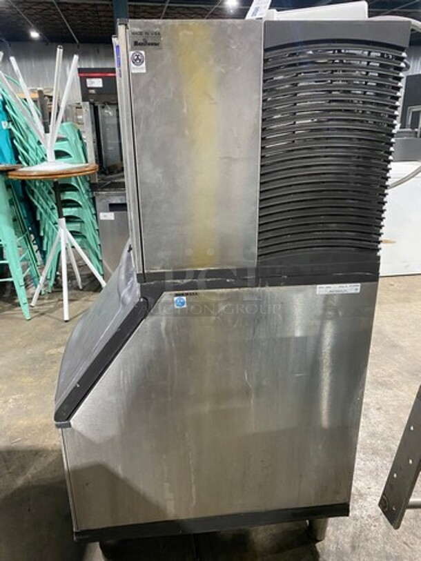 Manitowoc Commercial Ice Maker Machine! With Commercial Ice Bin! All Stainless Steel! On Legs! 2x Your Bid Makes One Unit! Model: SY0454A SN: 050163999 115V 60HZ 1 Phase, Model: B400 SN: 041220594 - Image 2 of 9