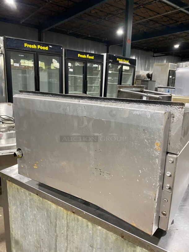 Stainless Steel Countertop Gas Powered Flat Grill! - Image 3 of 7