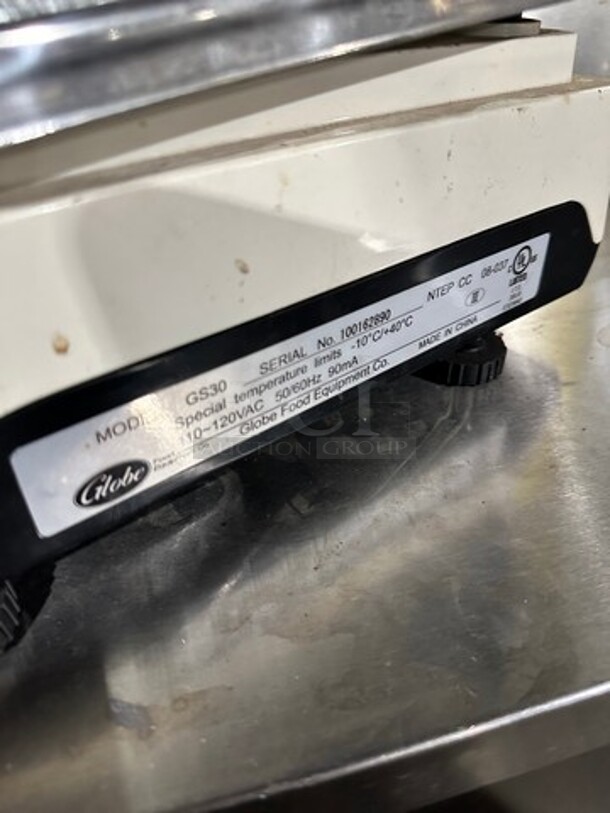 Globe Commercial Countertop Digital Weight/Price Scale! Model: GS30 SN: 100162890 110/120V - Image 5 of 6