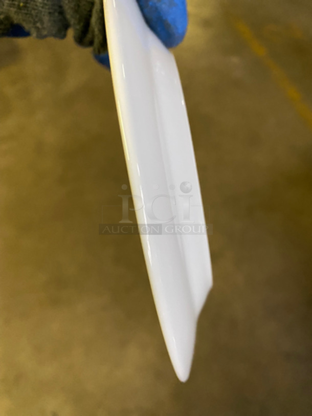 KV 7 1/2" White Ceramic Plates! Includes Black Poly Crates! 6x Your Bid! - Image 4 of 6