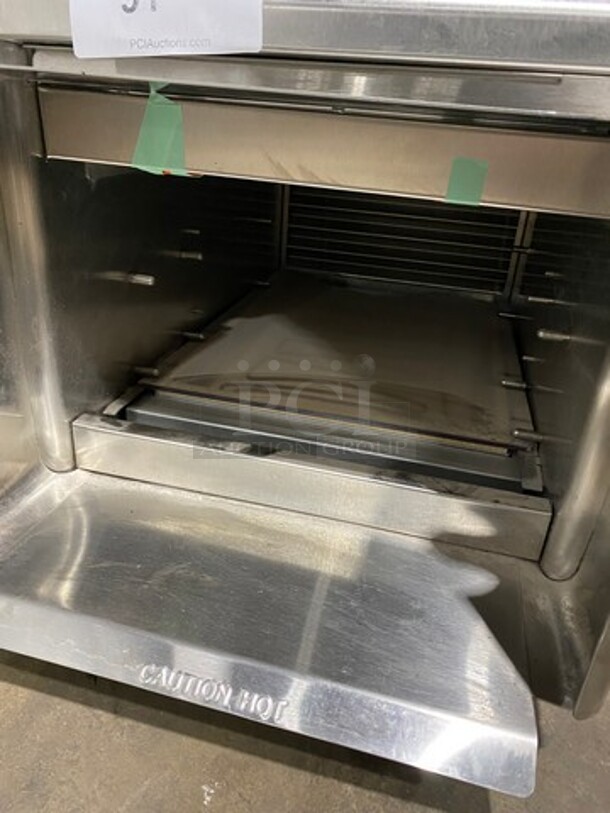 Hatco Commercial Countertop Electric Powered Thermo Food Finisher! Model: TF461R SN: 5239361914 240V 60HZ 1 Phase - Image 6 of 10