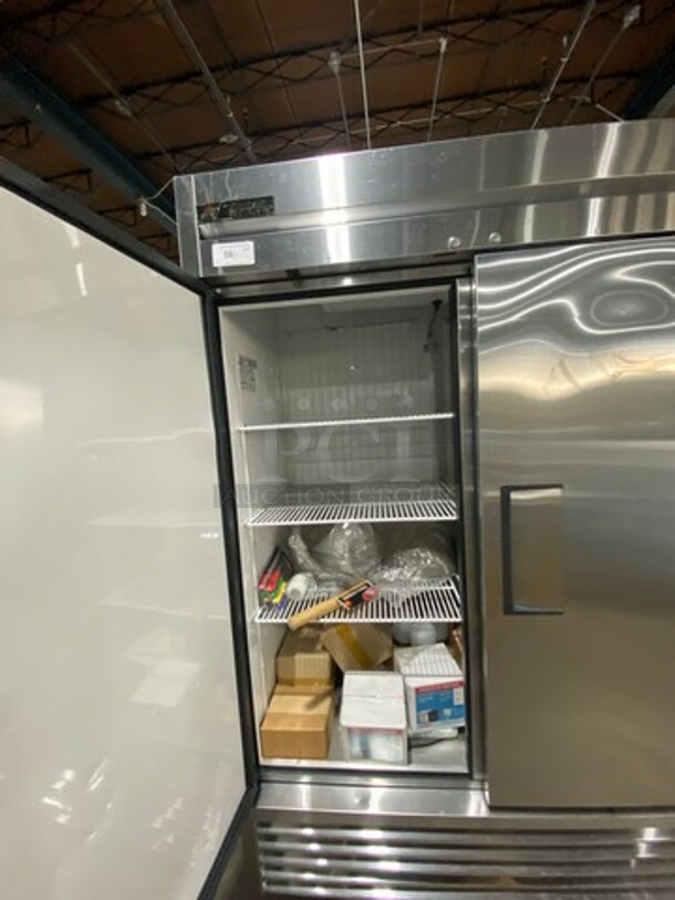 True Commercial 2 Door Reach In Freezer! All Stainless Steel! On Casters! Model: T49F SN: 7253947 115V 60HZ 1 Phase - Image 3 of 7