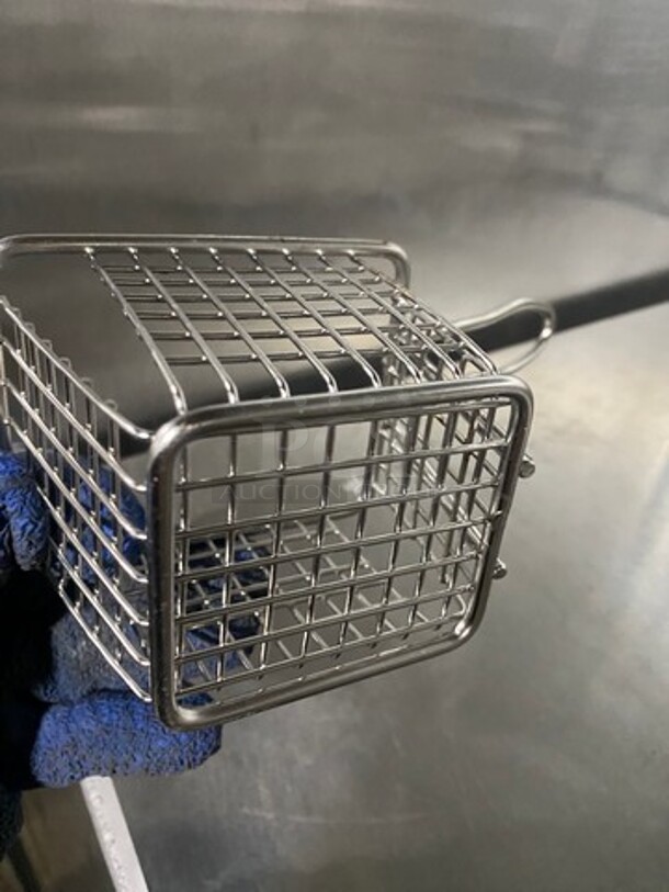 ALL ONE MONEY! Winware Mini Fryer Baskets! Perfect For Serving Finger Food!  - Image 5 of 6