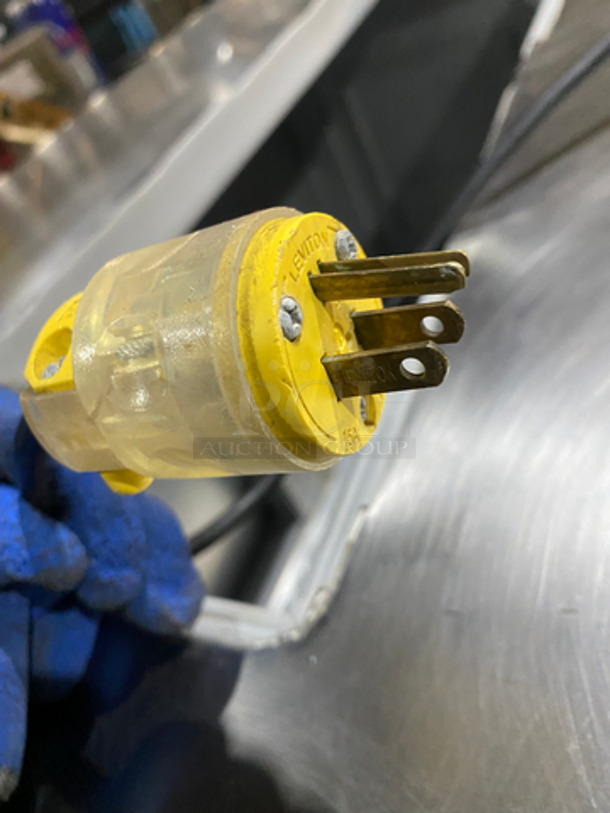 Continental Commercial Refrigerated Sandwich Prep Table! With 2 Door Underneath Storage Space! All Stainless Steel! On Casters! 115V 60HZ 1 Phase - Image 9 of 9