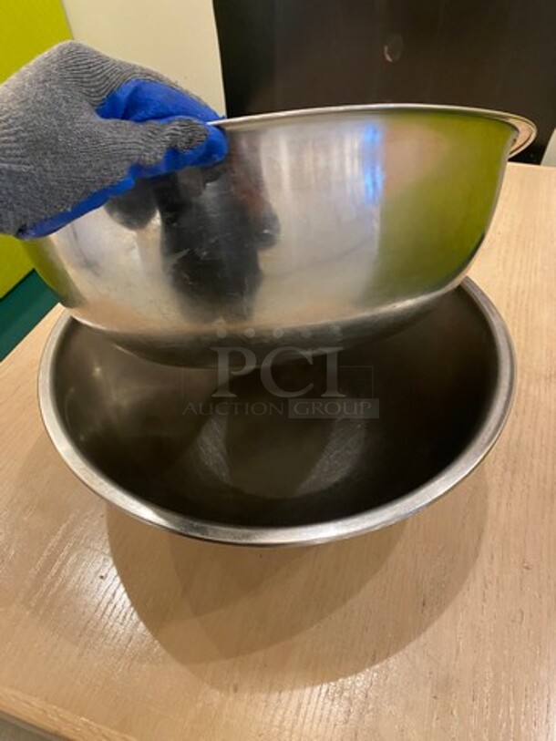 ALL ONE MONEY! Stainless Steel Mixing Bowls! - Image 4 of 5