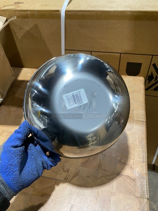 NEW! Vollrath 3QT Stainless Steel Mixing Bowls! 6x Your Bid! MODEL 69030 SN: 029419038336 - Image 6 of 7