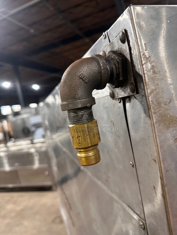 AMAZING! LATE MODEL! Bakers Pride INFERNO Style 6 Pie Natural Gas Powered Double Stacked Pizza Baking Oven! All Stainless Steel!  Model: Y600 SN: 47247! 2X Your Bid Makes One Unit! On Legs With Casters! With Stones! Working When Removed!  - Image 12 of 12