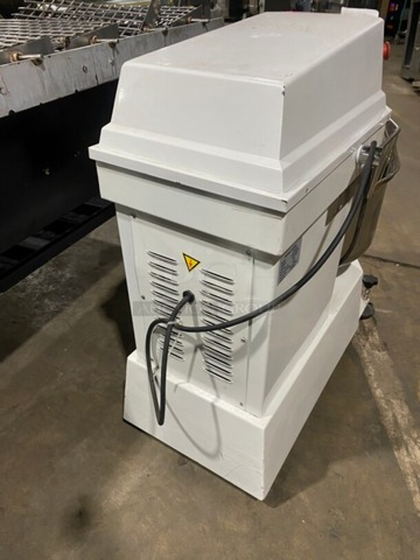 WOW! Two Thousand Commercial Floor Style Spiral Dough Mixer! With Spiral Hook Attachment! Stainless Steel Mixing Bowl And Bowl Guard! Model: HS40AD SN: 1907001 220V - Image 4 of 11