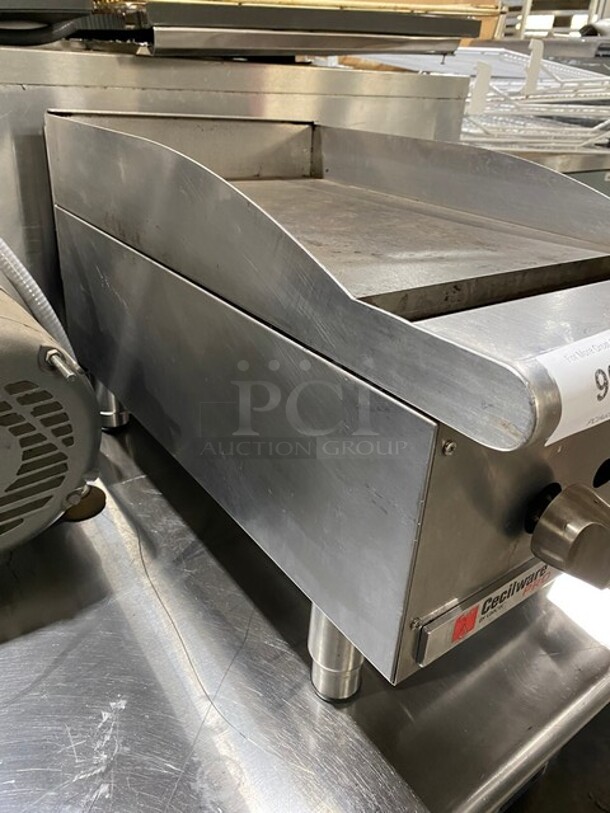 Cecilware Pro Commercial Countertop Gas Powered Flat Top Griddle! With Back And Side Splashes! All Stainless Steel! On Legs! - Image 2 of 8