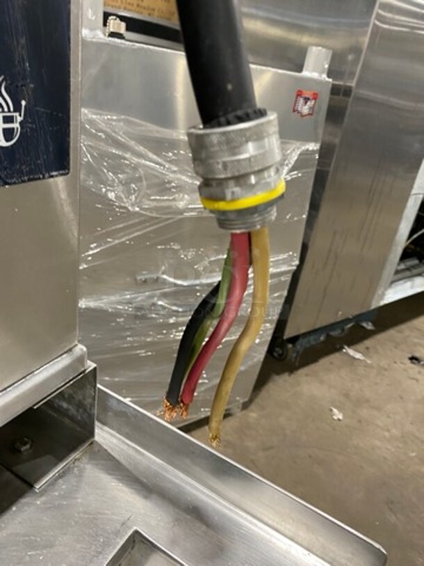 GREAT! Groen Commercial Electric Powered Tilting Soup Kettle! On Equipment Stand! All Stainless Steel! On Legs!  Model: TDB40 SN: 86389 & SN: 86387 208V 60HZ 3 Phase - Image 12 of 12