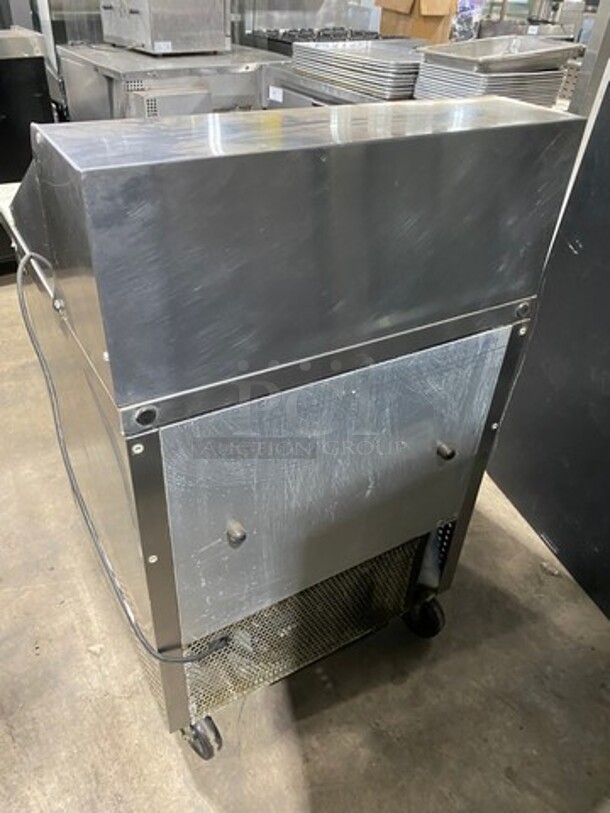 GREAT! True Commercial Refrigerated Sandwich Prep Table! With Single Door Storage Space Underneath! With Poly Coated Racks! All Stainless Steel! On Casters! Model: TSSU2712MB SN: 4999343 115V 60HZ 1 Phase - Image 4 of 9