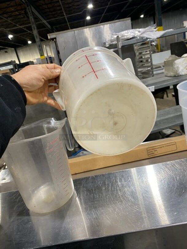 Assorted Size And Style Food Containers! 3x Your Bid! - Image 8 of 9