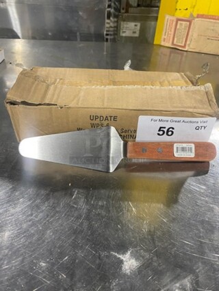 NEW! IN THE BOX! Cake/ Pie Server! With Wooden Handle!