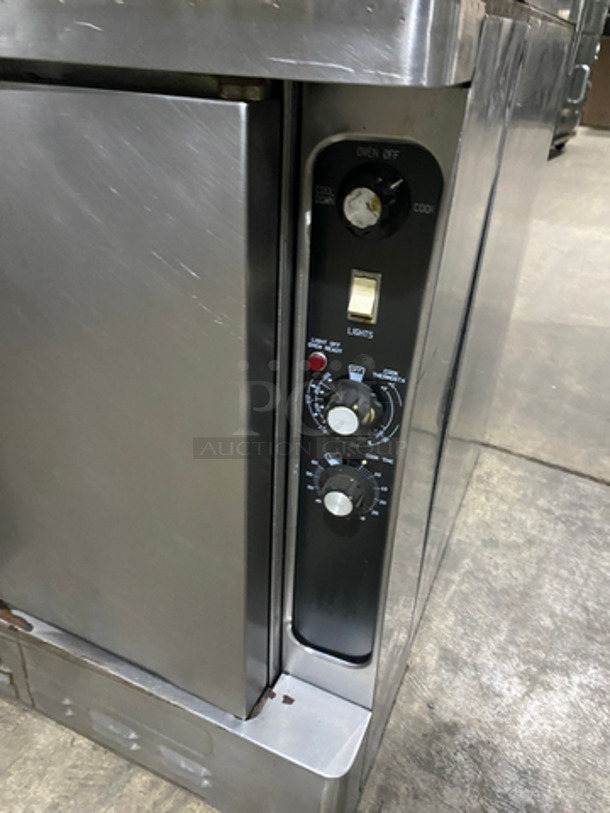 Blodgett Commercial Natural Gas-Powered Double Deck Convection Ovens! With 2 Solid Doors! With Metal Oven Racks And Thermostatic Controls! All Stainless Steel! On Casters! 2x Your Bid! - Image 8 of 9
