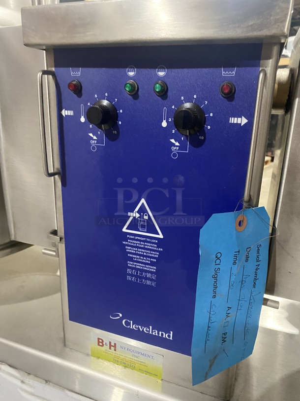NEW! NEVER USED! Cleveland Commercial Countertop Electric Powered Jacketed Tilting Soup Kettle! On Equipment Stand! All Stainless Steel! On Legs! Model: TKET12T SN: WT680804C01 240V 60HZ 3 Phase - Image 6 of 10
