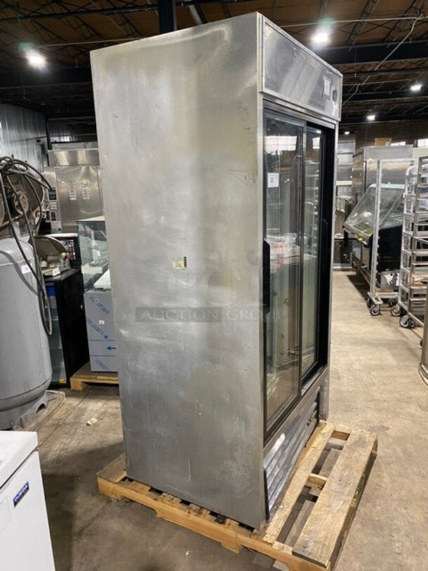 True Metal Commercial 2 Door Reach In Cooler Merchandiser w/ Poly Coated Racks! MODEL TSD33G SN:5050840 115V 1PH - Image 2 of 9
