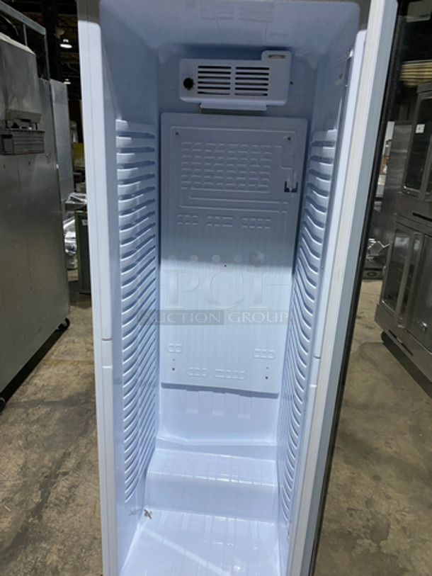 COOL! 2018 SLK Single Door Reach Cooler Merchandiser! With View Through Door! Model: 374CANOPY SN: 100001825435 115V 60HZ - Image 5 of 8