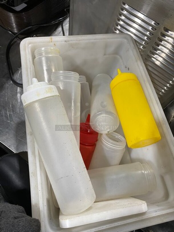 ALL ONE MONEY! Assorted Style And Color Squeeze Bottles! SOME MAY NOT HAVE LIDS! - Image 4 of 5